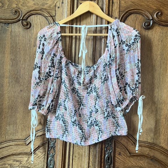 Free People Back On Top Crop Smocked Shirt Blouse Soft Combo Puff Sleeve - Picture 11 of 15